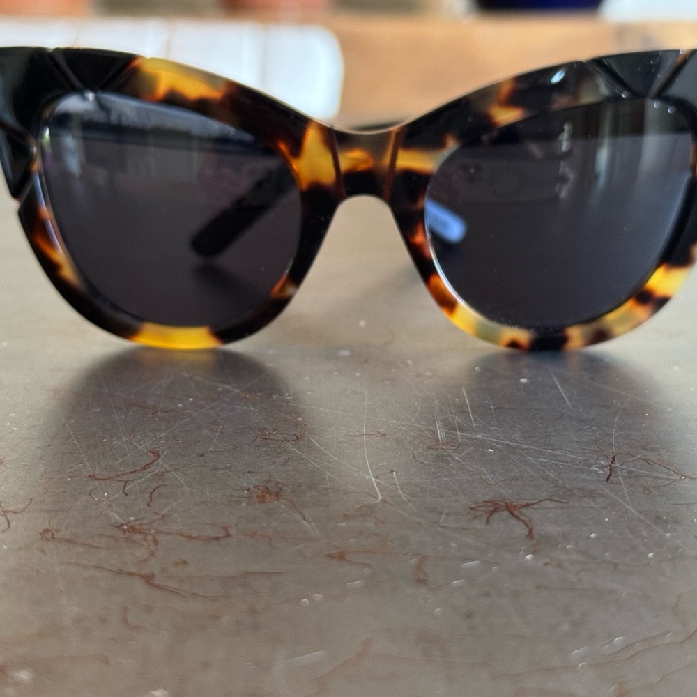 PARED PUSS & BOOTS Tortoise Shell Cat-Eye Sunglasses